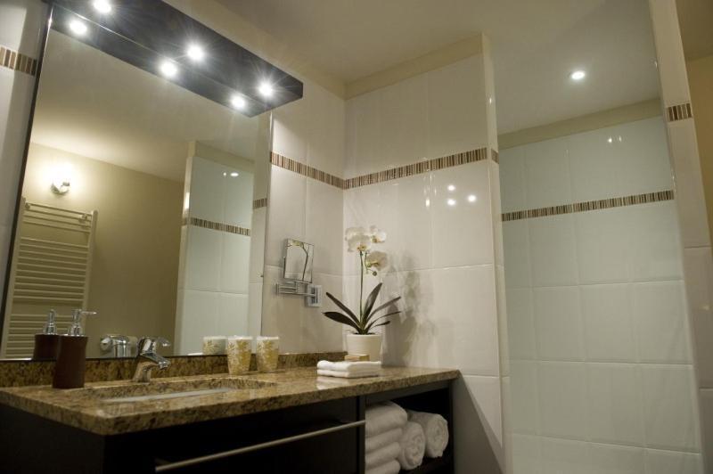 Hotel Burgevin Sully-sur-Loire Kültér fotó